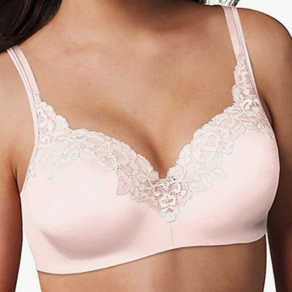 Playtex Other - Playtex Seemless Molded Cup Underwire Bra 40C